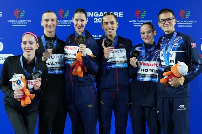 podio duo libero mixed