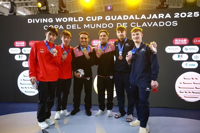 podio trampolino 3mt sincro maschile