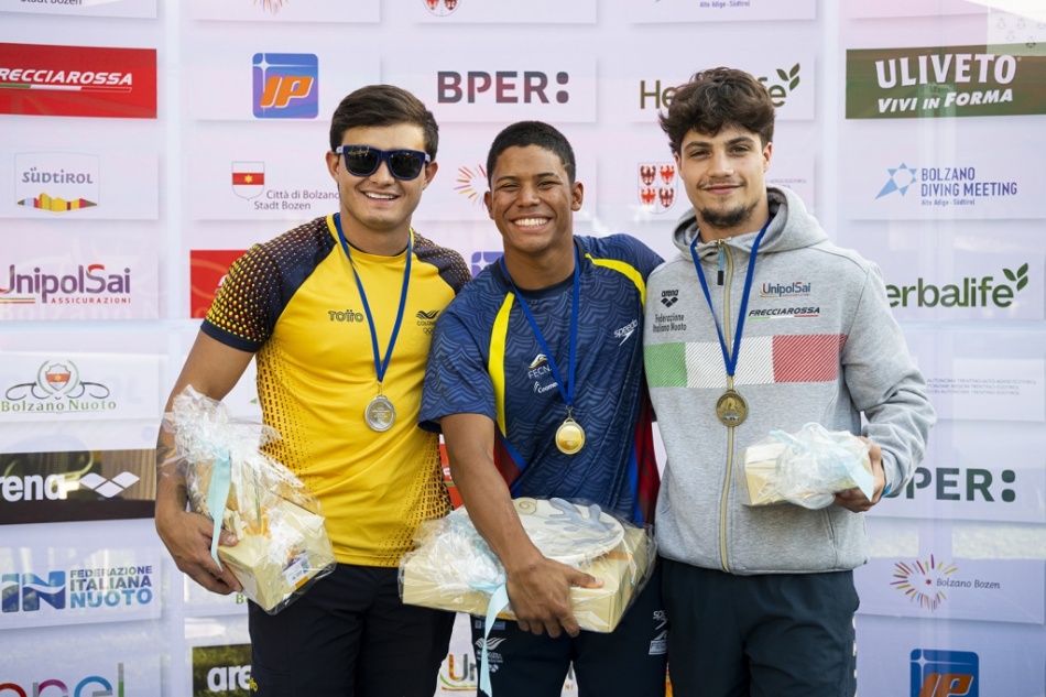 podio trampolino 3mt maschile