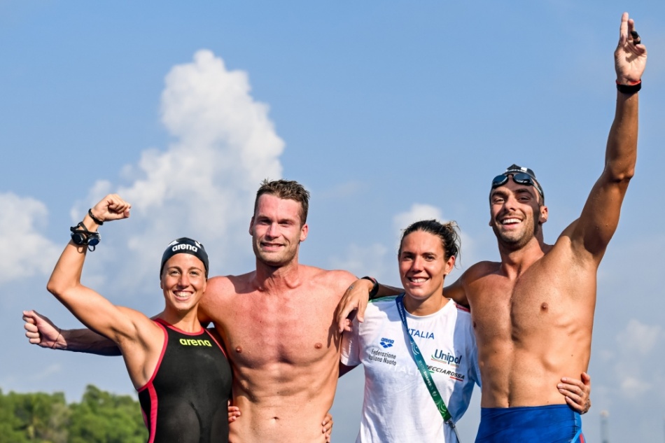 staffetta 4x1.5 km mixed - italia