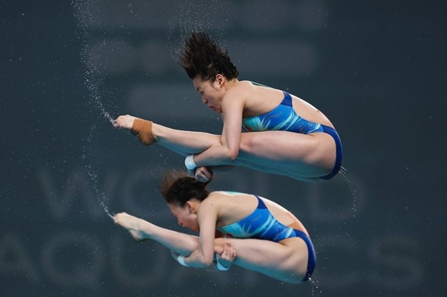 Hongchan Quan e Yuxi Chen