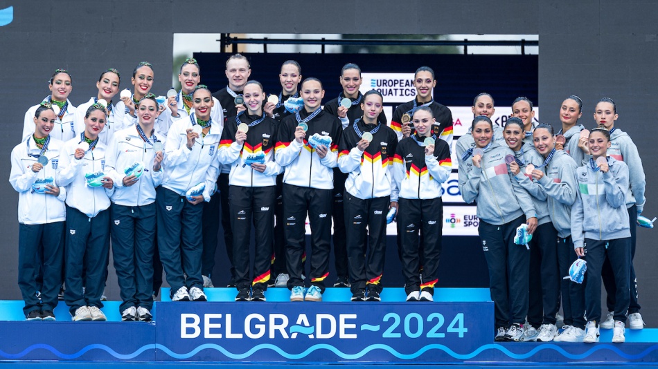 podio team acrobatic