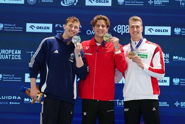 podio 100 misti maschile