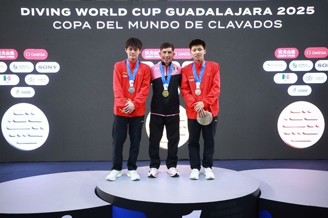 podio piattaforma maschile