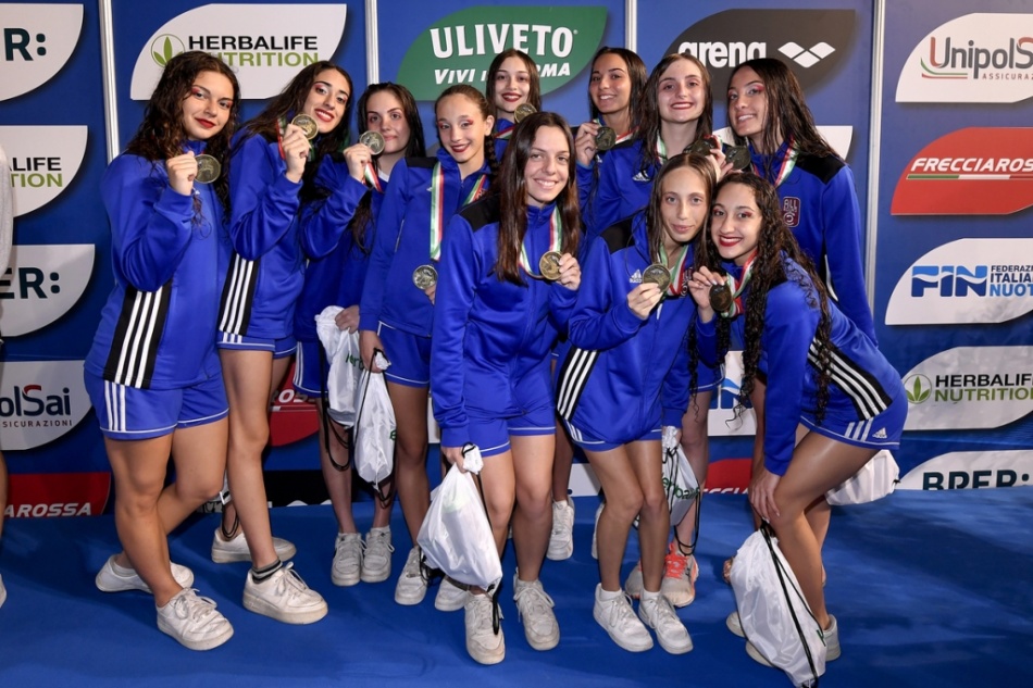 All Round Sport & Wellness con la medaglia All Round Sport & Wellness con la medaglia