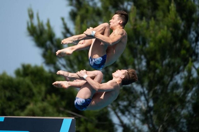 Oleksii Sereda e Mark Hrystenko Oleksii Sereda e Mark Hrystenko