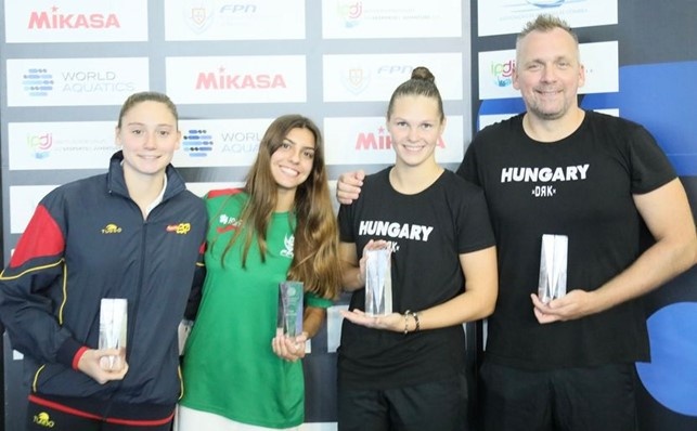 Elena Ruiz, Boglarka Neszmely, Madalena Lousa e Marton Bancsur Elena Ruiz, Boglarka Neszmely, Madalena Lousa e Marton Bancsur