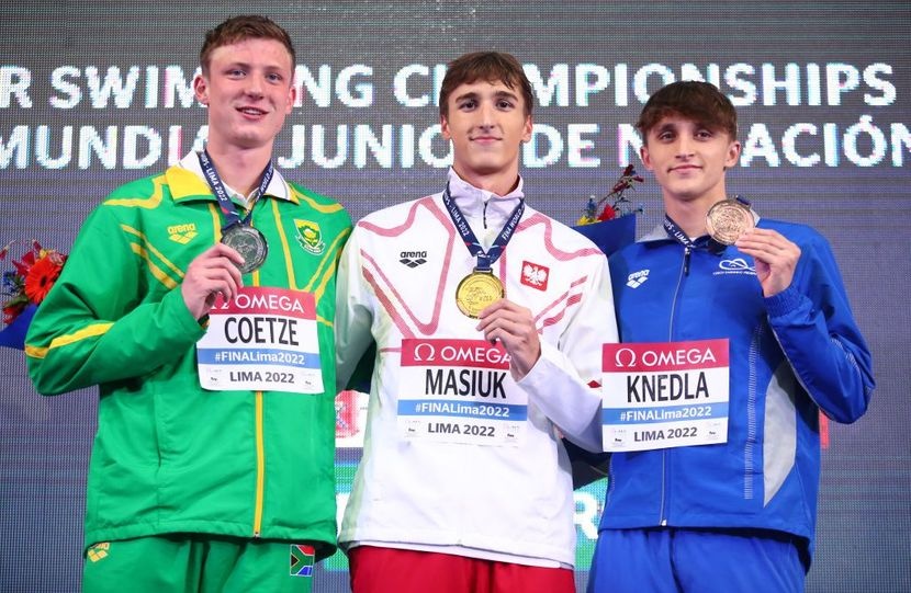 podio 100 dorso mas podio 100 dorso mas