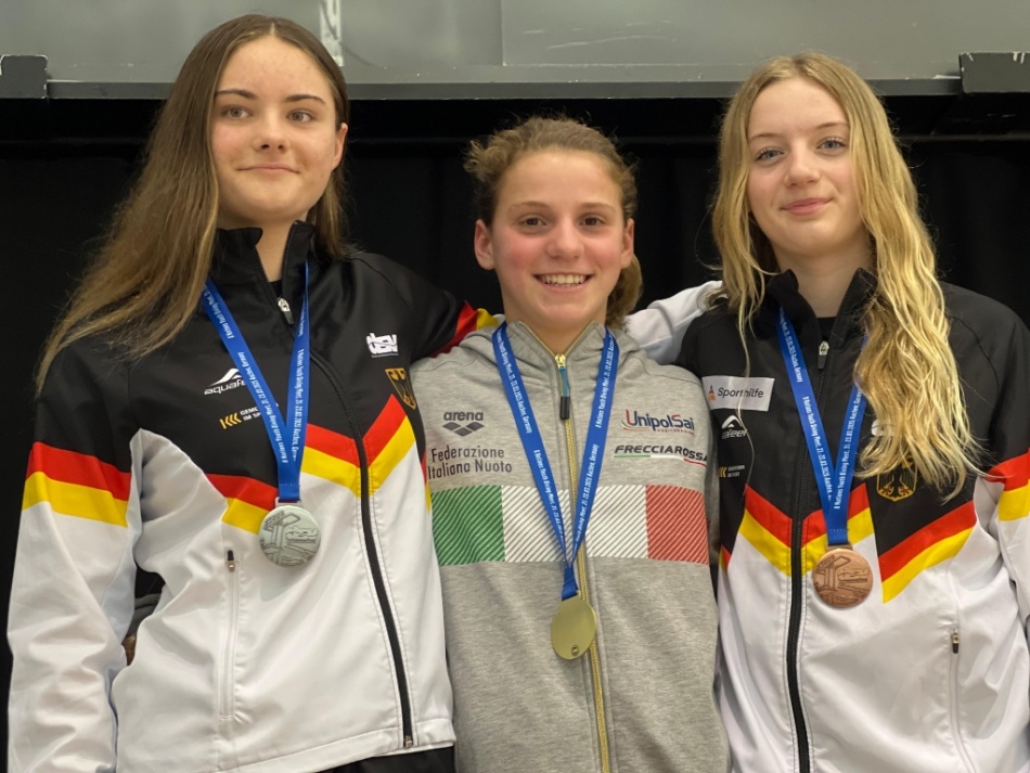 podio trampolino 3mt girls B