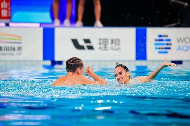 Dennis Gonzalez Boneu e Mireia Hernandez Luna
