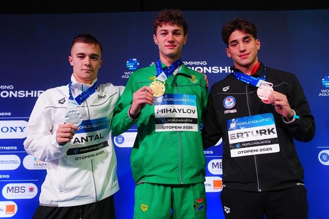 podio 200 farfalla maschile