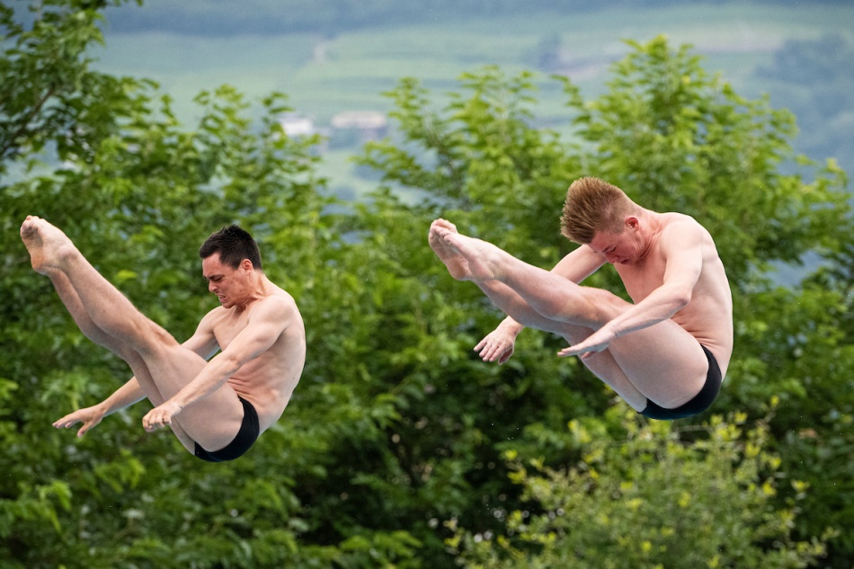 Lou Massenberger e Jonathan Schauer