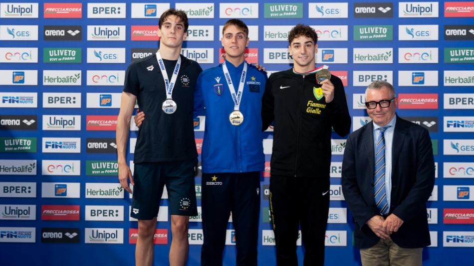 podio 200 dorso maschile